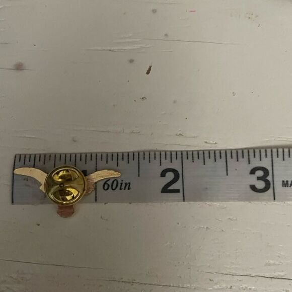 1.25” gold tone and purple enamel Horn Pride lapel hat tie pin - Picture 12 of 12